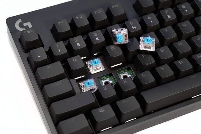 Bàn phím cơ Gaming Logitech Pro X (Đen) - Viễn thông Tada