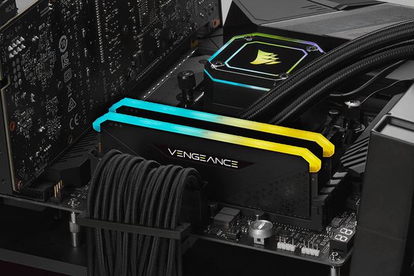 Ram PC Corsair Vengeance RS RGB 16GB (1x16GB) DDR4 3200MHz  CMG16GX4M1E3200C16