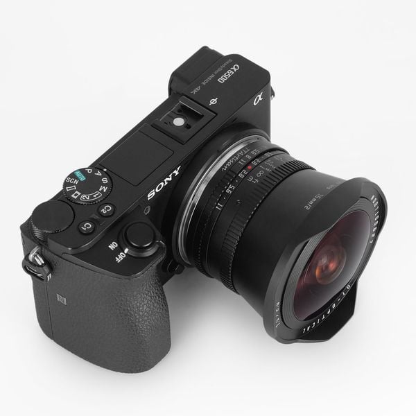 Ống kính mắt cá TTArtisan 7.5mm F2