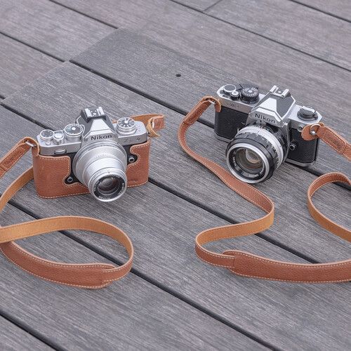 Half case + dây đeo máy Smalrig cho Nikon Zfc