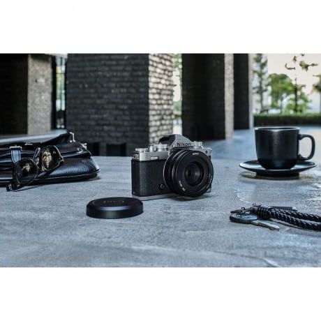 Ống kính Nikon Z 26mm F2.8
