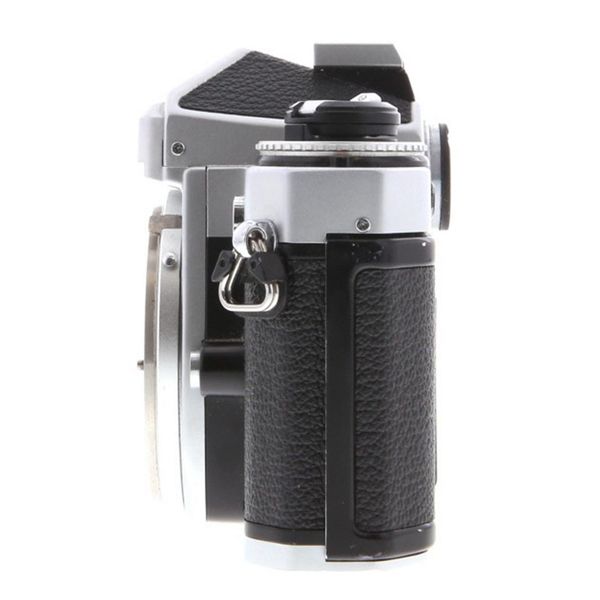 Máy ảnh Film Nikon FE (Đã qua sử dụng)