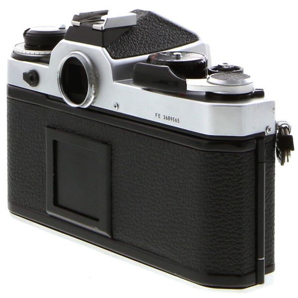 Máy ảnh Film Nikon FE (Đã qua sử dụng)