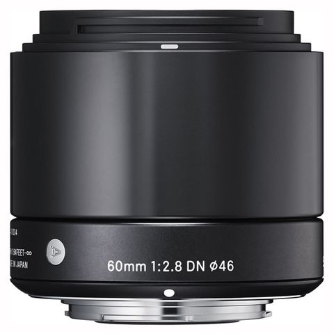 Lens Sigma 60mm f /2.8 EX DN for M43