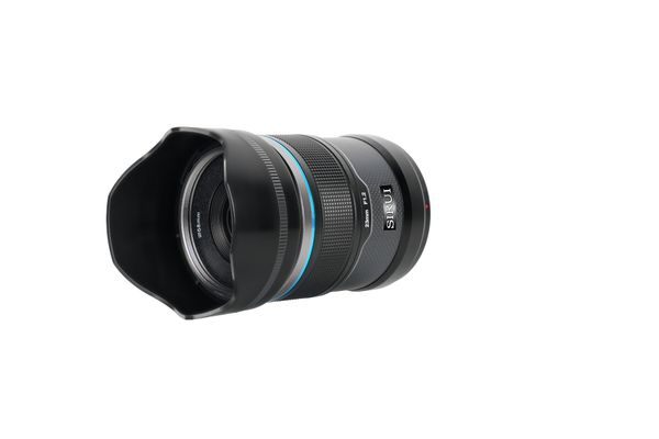 Ống kính SIRUI Sniper 23mm F1.2 autofocus