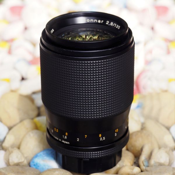 Ống kính Carl Zeiss 135mm f2.8 T* Sonnar CY