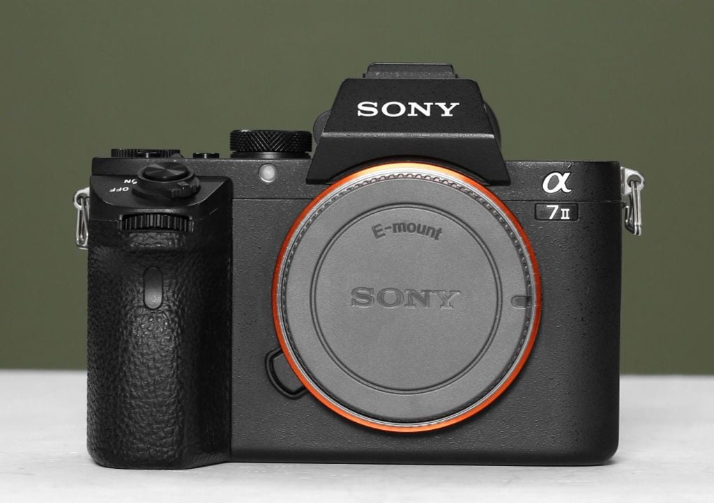 Máy ảnh Sony A7 Mark II / A7m2 (qua sử dụng) 95%
