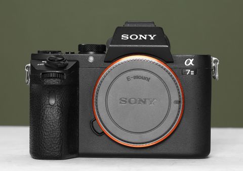 Máy ảnh Sony A7 Mark II / A7m2 (qua sử dụng) 95%