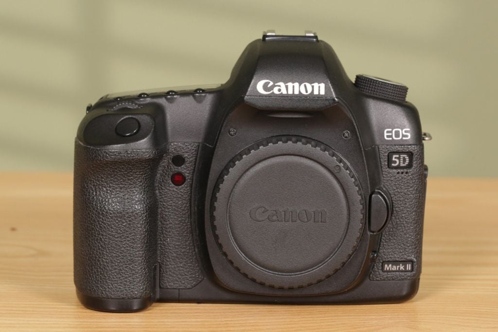 Máy Ảnh Canon 5D Mark ii (body) (qua sử dụng, độ mới 96% )