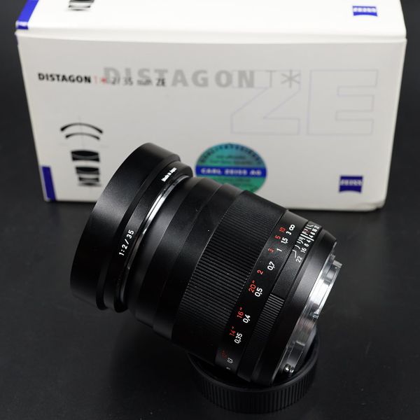 Ống kính Carl Zeiss Distagon T* 35mm F2.0 ZE for Canon cũ (đã qua sử dụng - 99%)