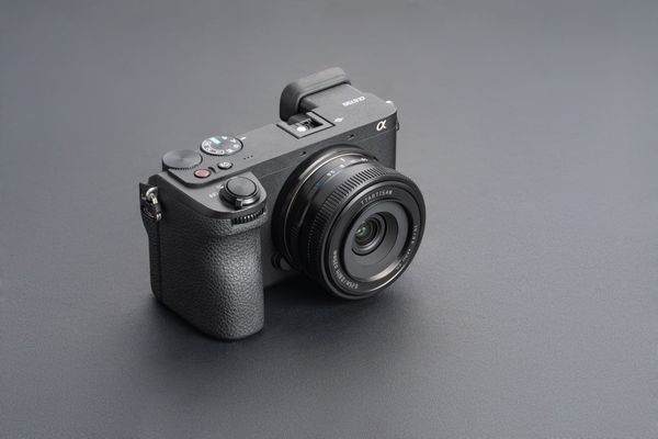 Ống kính TTArtisan 14mm F3.5 autofocus