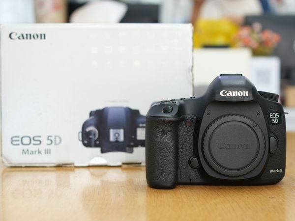 Máy Ảnh Canon 5D Mark III (qua sử dụng, độ mới 98%)