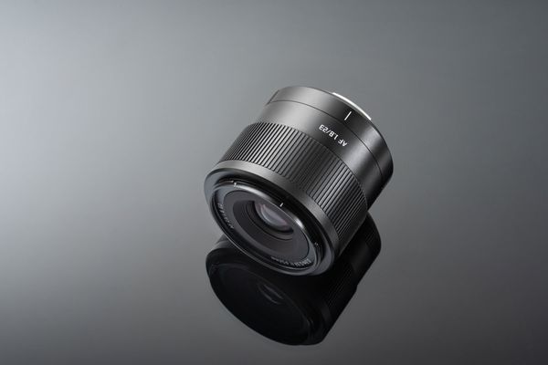 Ống kính TTArtisan 23mm f1.8 Autofocus