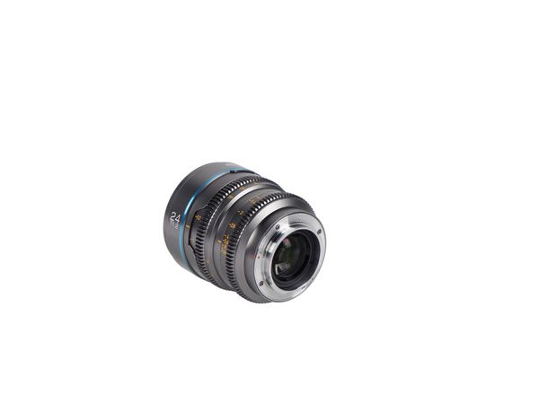 Ống kính Cine SIRUI Night Walker 24mm T1.2