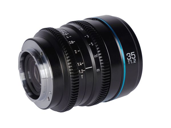 Ống kính Cine SIRUI Night Walker 35mm T1.2