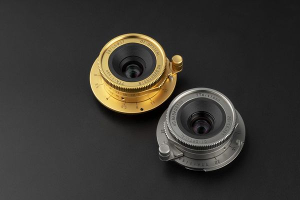 Ống kính TTArtisan Leica M 28mm F5.6 Limited Edition (gold/Titan)