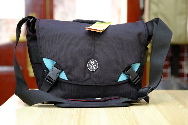 Túi Crumpler Seven 7500