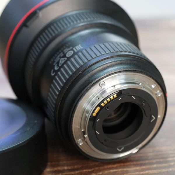 Ống kính Canon EF 11-24mm F4L USM cũ (đã qua sử dụng - 98%)