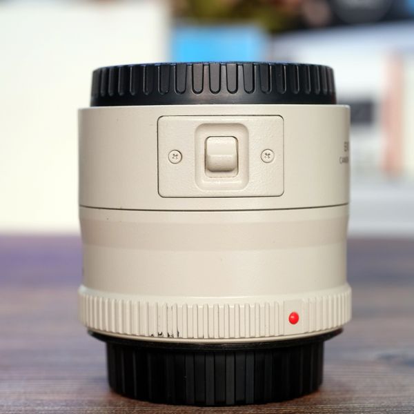 Ống kính Khẩu nhân Canon Extender EF 2X ii cũ (đã qua sử dụng - 96%)