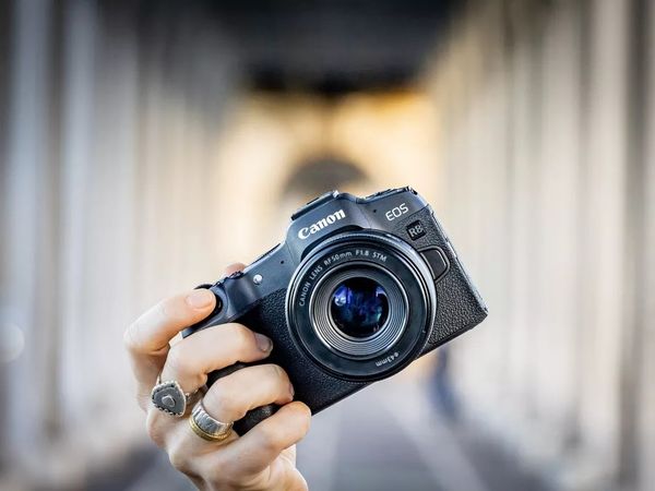 Máy ảnh Canon EOS R8 (body)