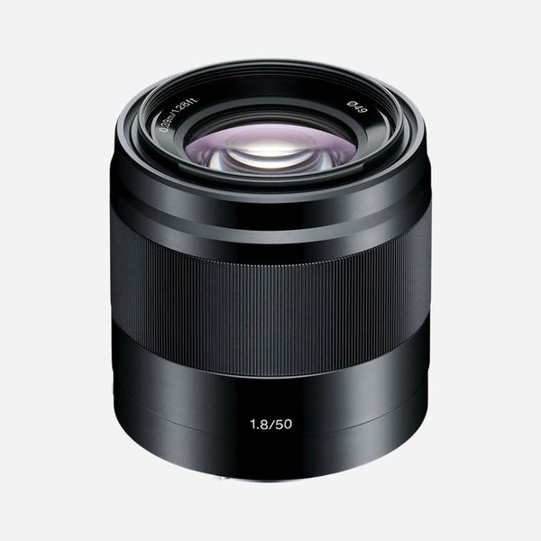 Ống kính Sony SEL 50mm F1.8 OSS (Hàng chính hãng)