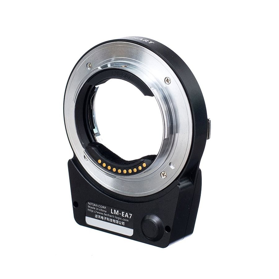 LEICA - TECHART　LM-EA7 TECHART LM-EA7 Auto Focus Lens Adapter for Leica M L/M Lens