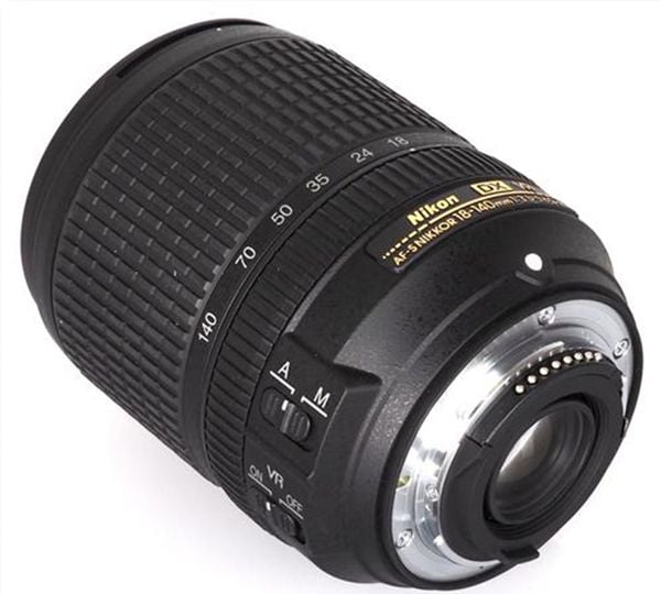 Ống kính Nikon 18-140mm F/3.5-5.6G ED VR cũ (đã qua sử dụng - 95%)