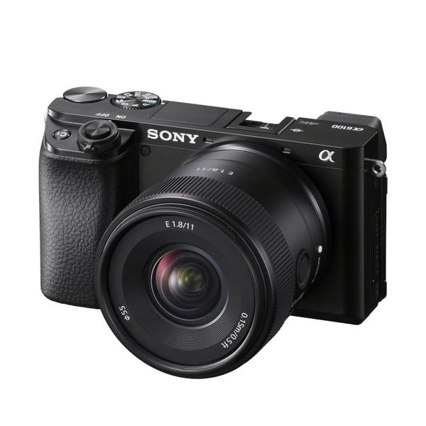Ống kính Sony E 11mm F1.8 - Hàng chính hãng