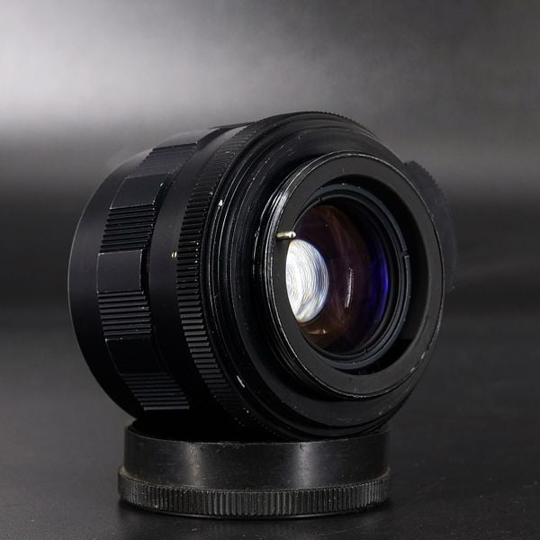 Ống kính M42 Super Takumar 55mm f1.8