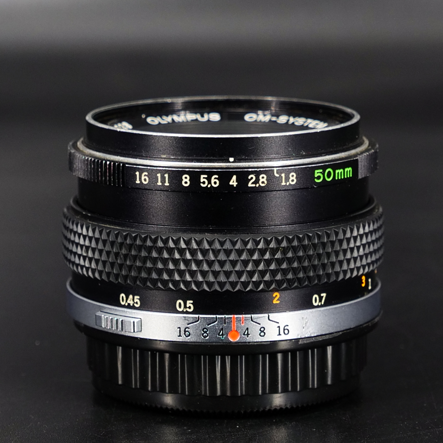 Olympus Zuiko 50mm F1.8 (ngàm OM) - Thiết kế của Olympus Zuiko 50mm F1.8 (ngàm OM)