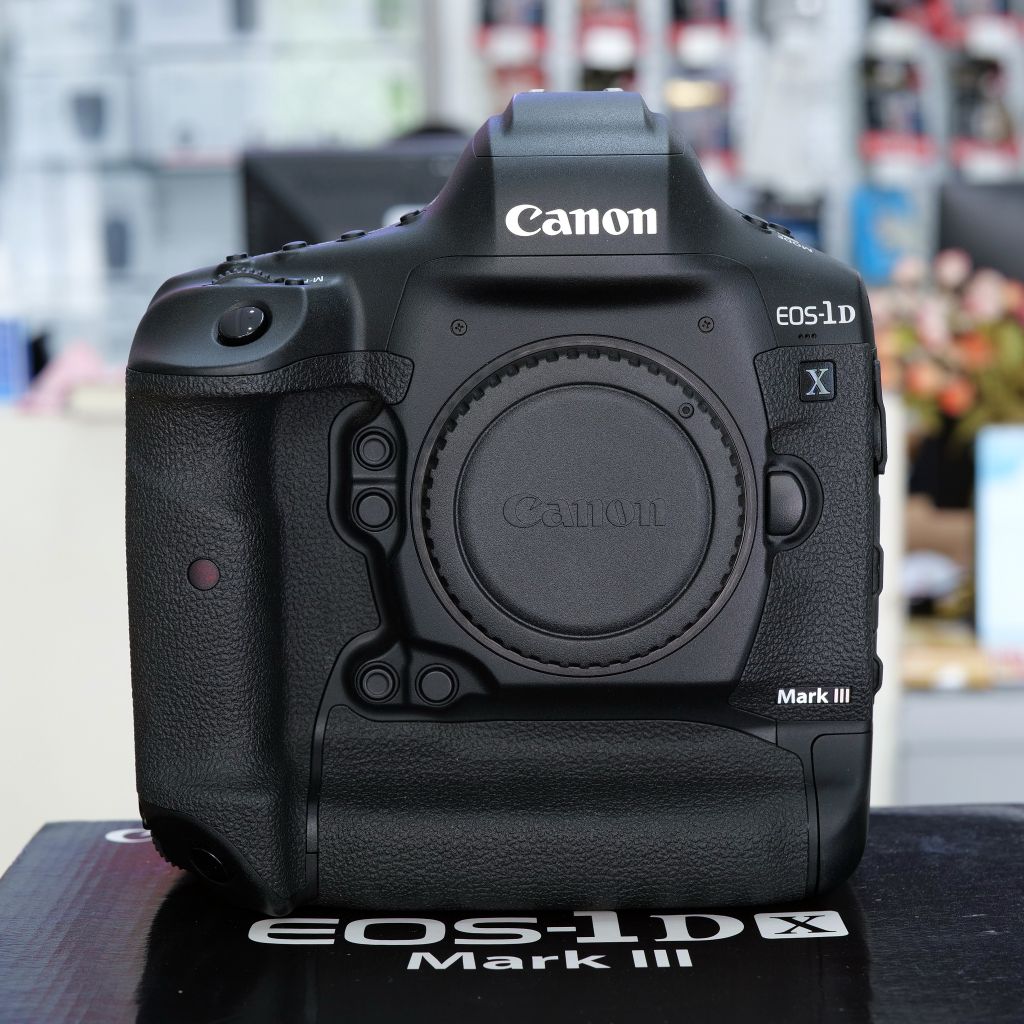 Máy ảnh Canon 1DX mark III Body ( Mới 99% )