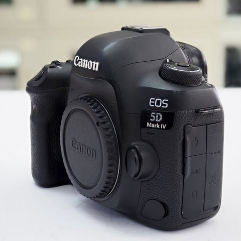 Máy ảnh Canon EOS 5D Mark IV Body ( 95% )