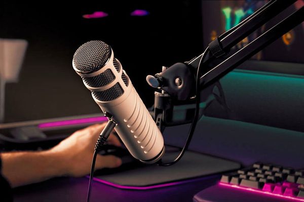 MICRO THU ÂM RODE PODCASTER MK II USB DYNAMIC ( Chính hãng )