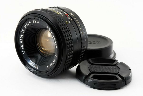 Ống kính XR Rikenon 50mm F2 MF cũ (đã qua sử dụng)