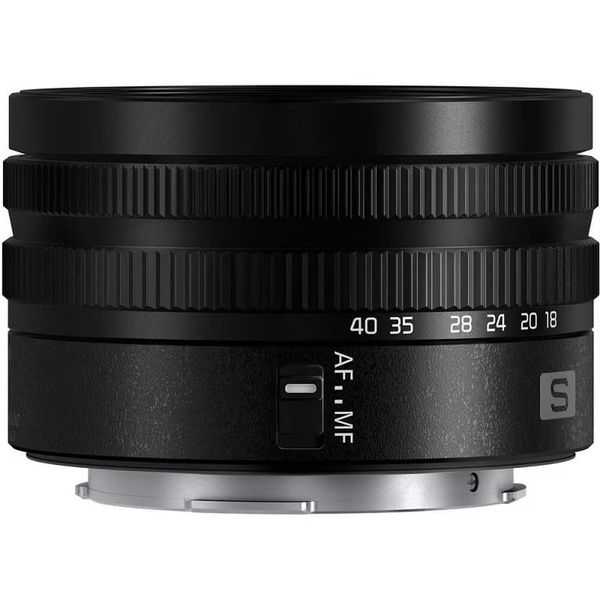 Ống kính Panasonic Lumix S 18-40mm f/4.5-6.3