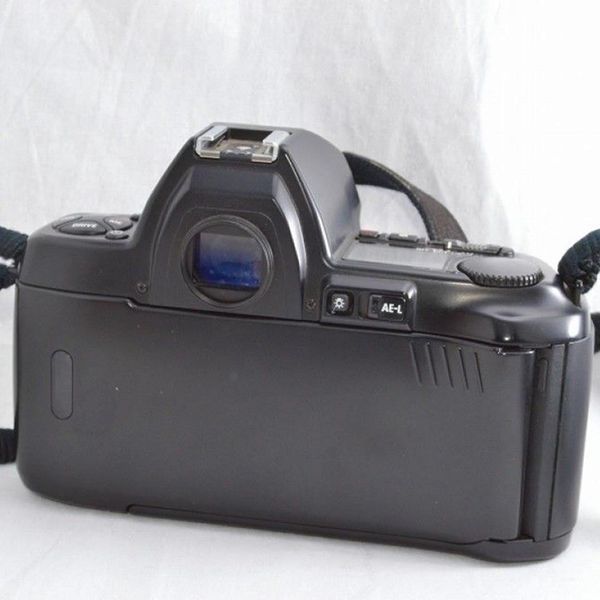 Máy ảnh Film Nikon F801S (Đã qua sử dụng)