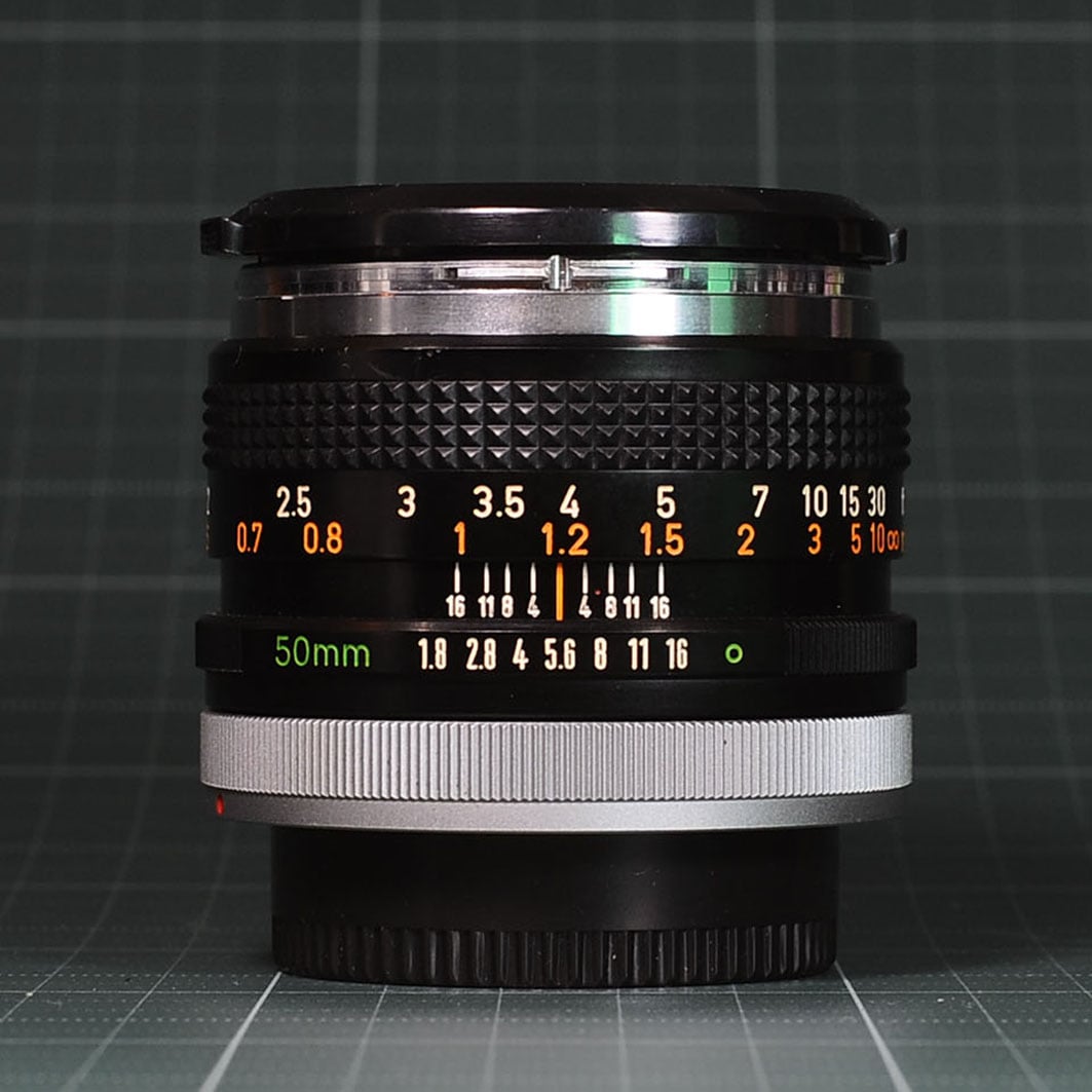 Canon FD 50mm F1.8 - Thiết kế của Canon FD 50mm F1.8