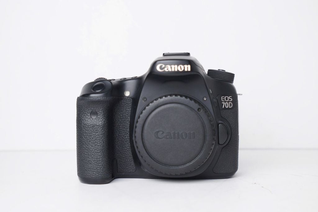 Máy ảnh Canon EOS 70D qua sử dụng (96%)