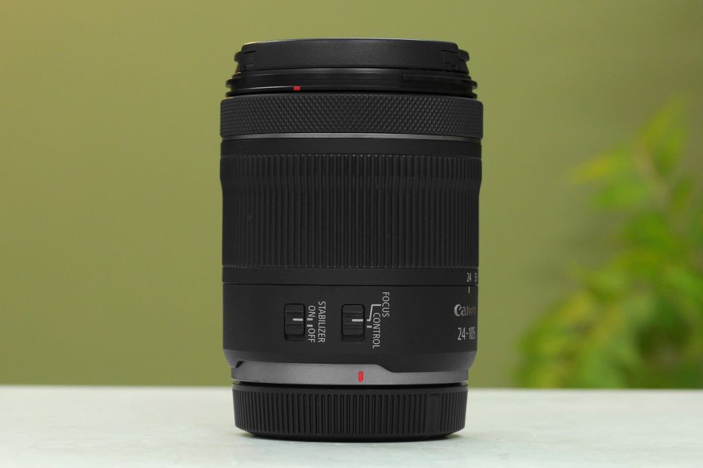 Ống kính Canon RF 24-105mm F4.0-7.1 IS STM  qua sử dụng đẹp