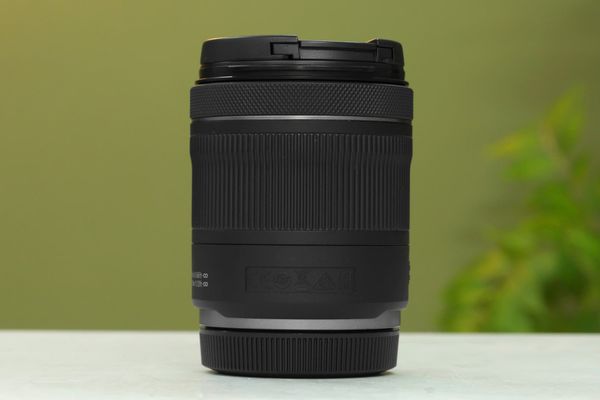 Ống kính Canon RF 24-105mm F4.0-7.1 IS STM cũ (đã qua sử dụng - 98%)