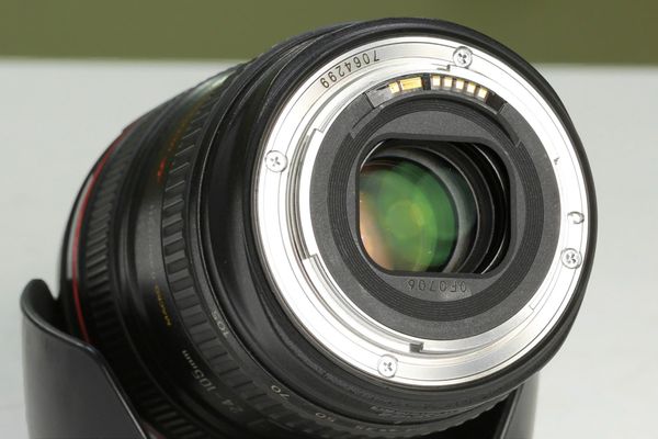 Ống kính CANON EF 24-105MM F4 L IS USM cũ (đã qua sử dụng)