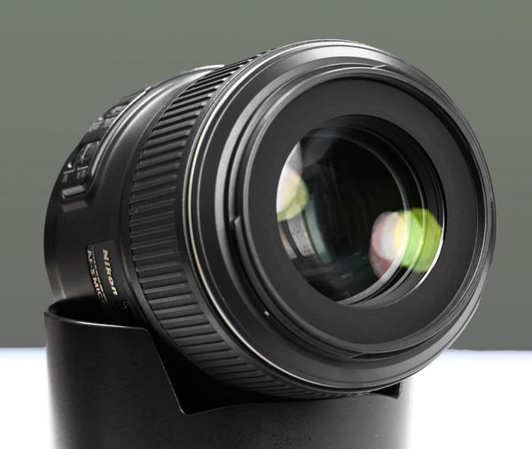 Ống kính Nikon 105mm F2.8G IF-ED VR cũ (đã qua sử dụng - 98%)