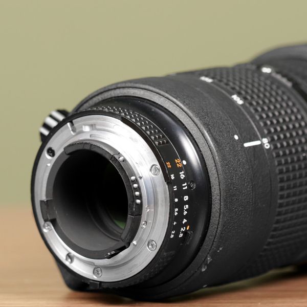 Ống kính Nikon 80-200mm F2.8 AF D ED iii Zoom xoay cũ (đã qua sử dụng - 95%)