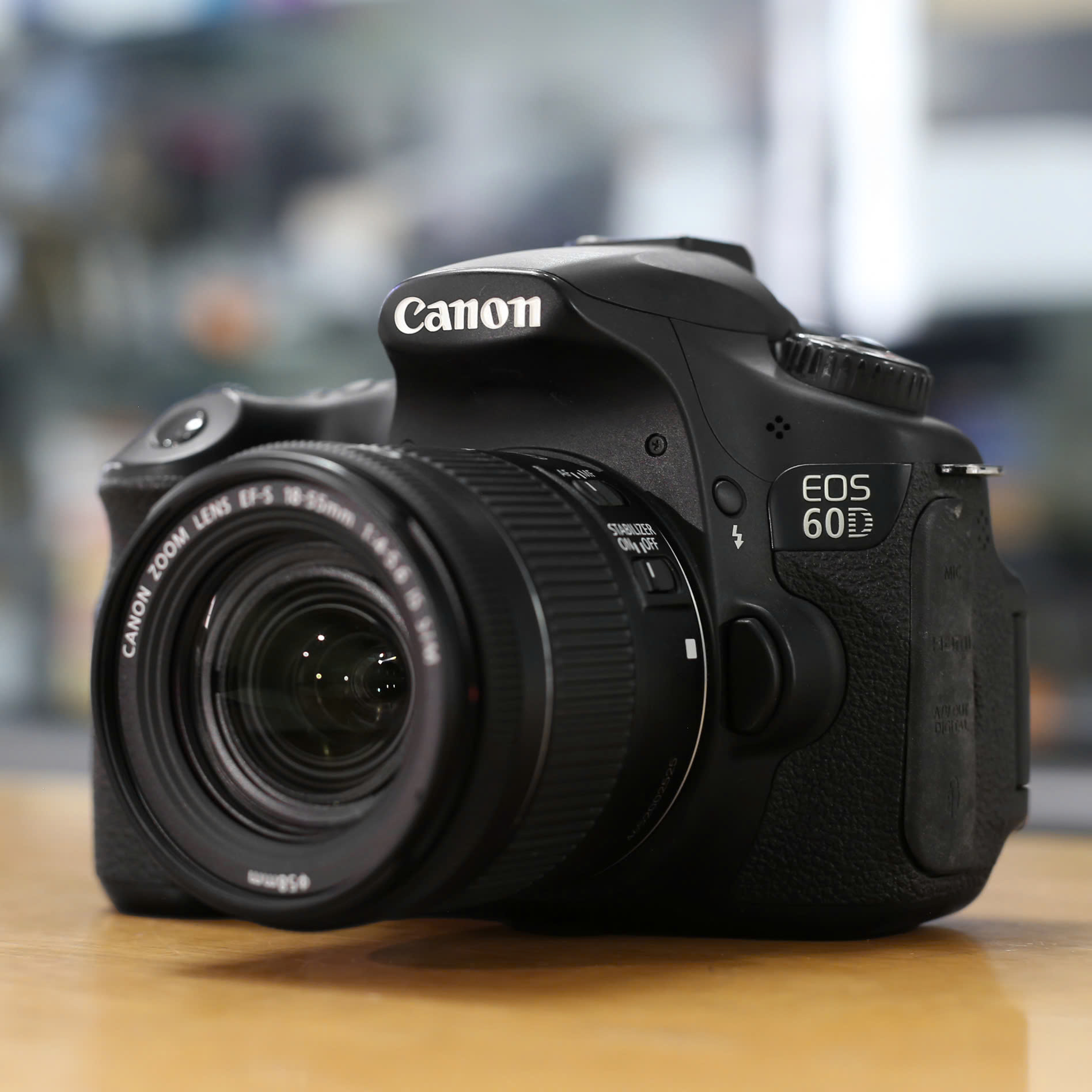 Máy ảnh Canon EOS 60D body qua sử dụng – SÔNG HỒNG CAMERA