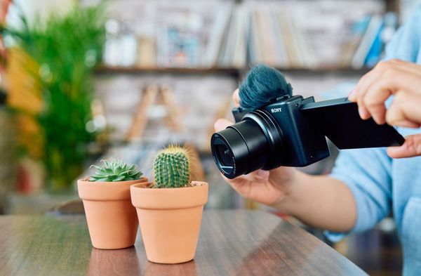 Máy ảnh Sony ZV-1 Mark II - Hàng mới chính hãng