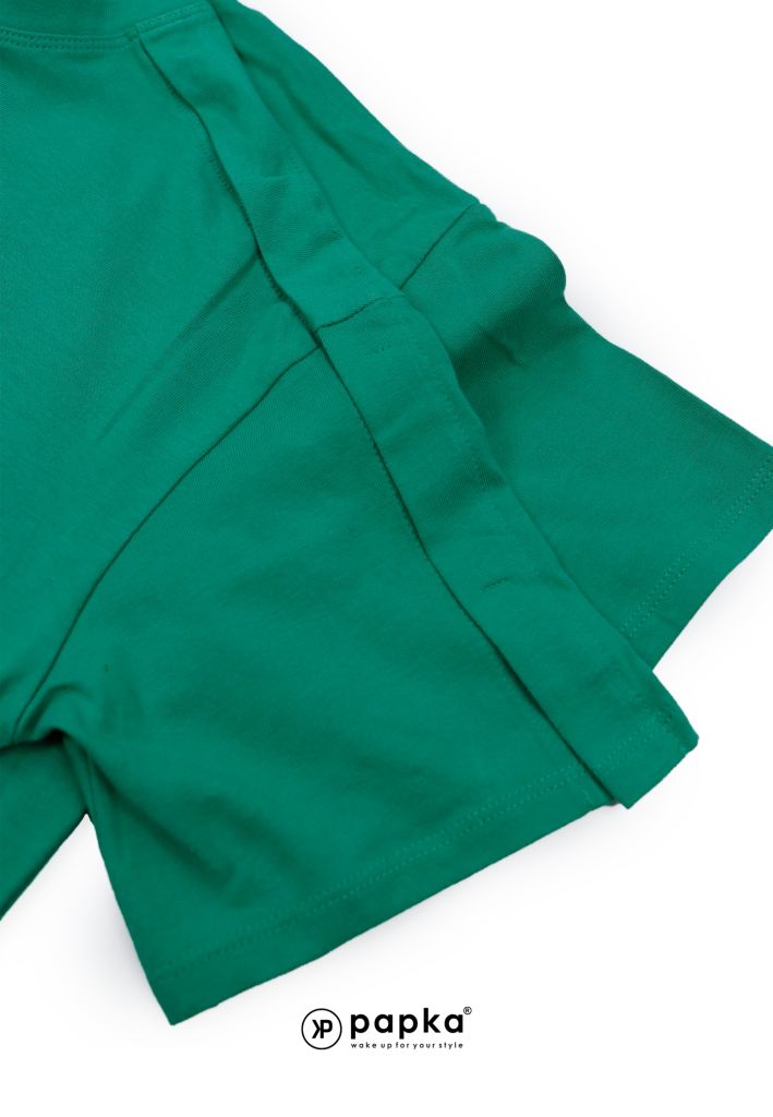 Áo thun nữ Papka 3033 form rộng khoét vai xanh lá
