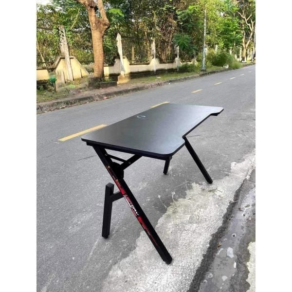 BÀN CHỮ Y MẶT GỖ ( ĐEN / TRẮNG / HỒNG )