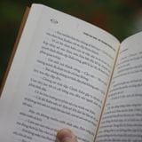 Sách: Trên Sa Mạc Trong Rừng Thẳm