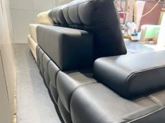 Sofa bọc da màu ghi đẹp