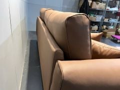 Sofa da chu I